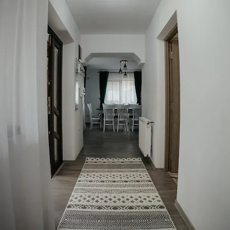Alojamento de Turismo Selvagem Boierita Fundu Moldovei