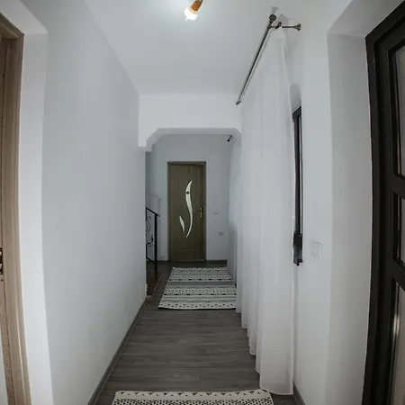 Boierita * Fundu Moldovei