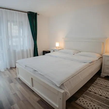 Boierita * Fundu Moldovei